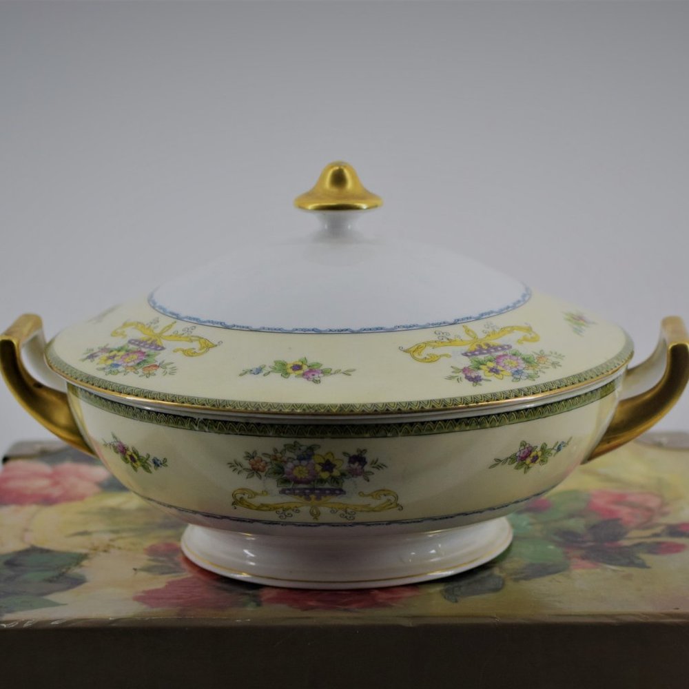 Vintage Meito China Covered Bowl Japan